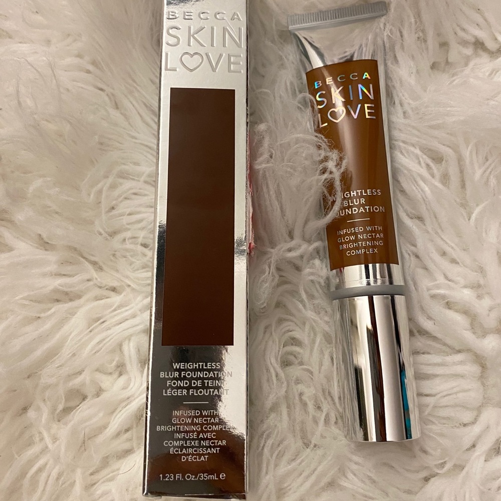 BECCA skin love foundation -Sienna